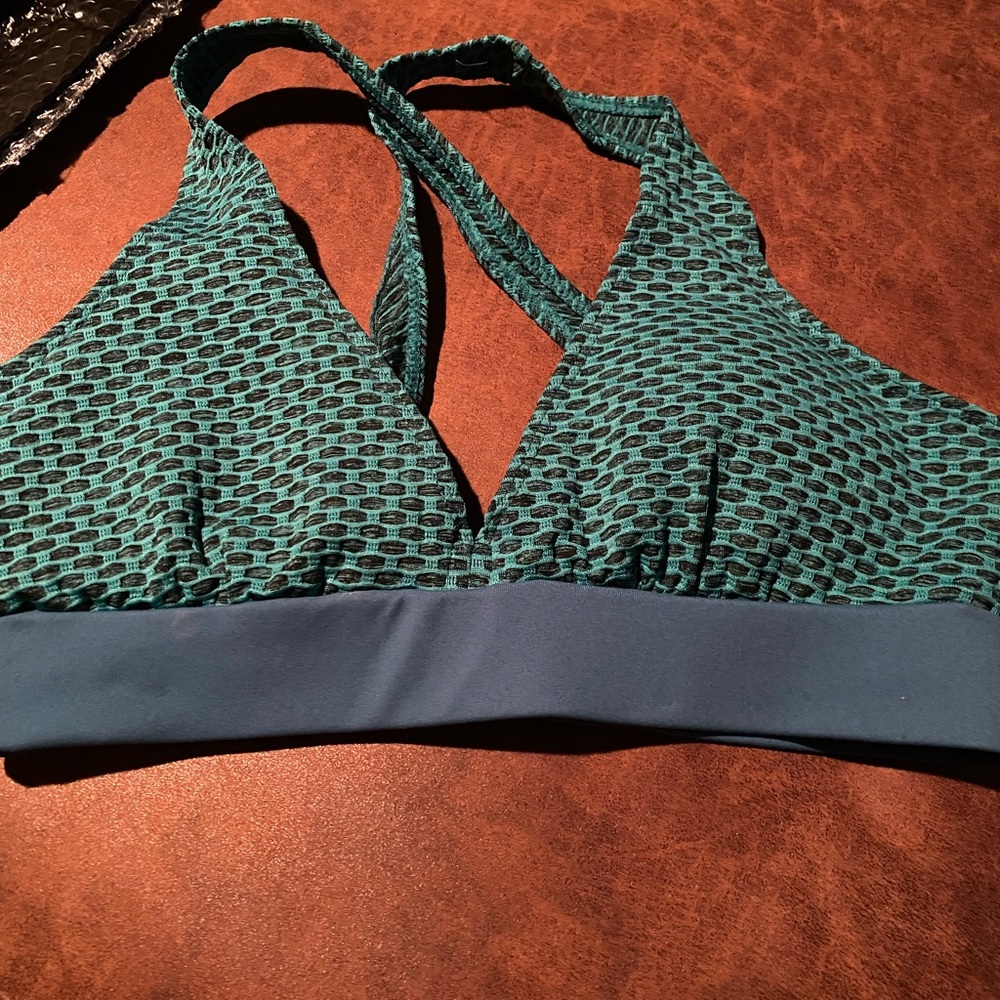 Tik Tok honeycomb sports bra